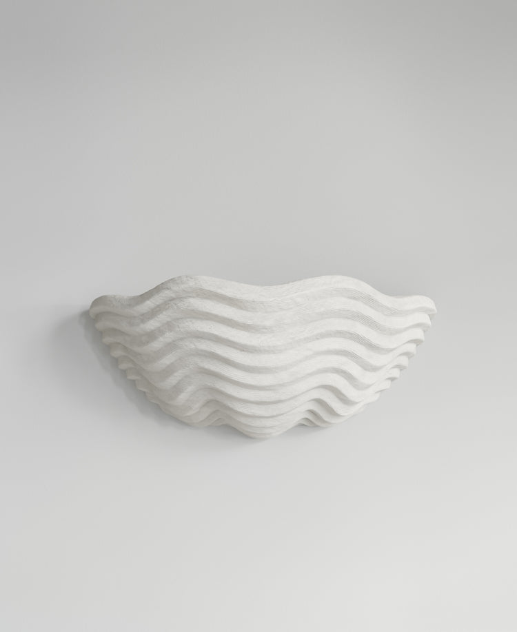 Clam Sconce, front view, sculptural resin wall sconce