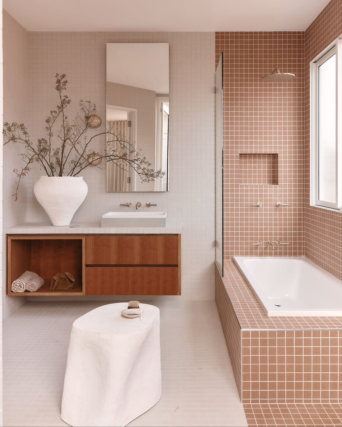 Dune Side Table, lifestyle bathroom view