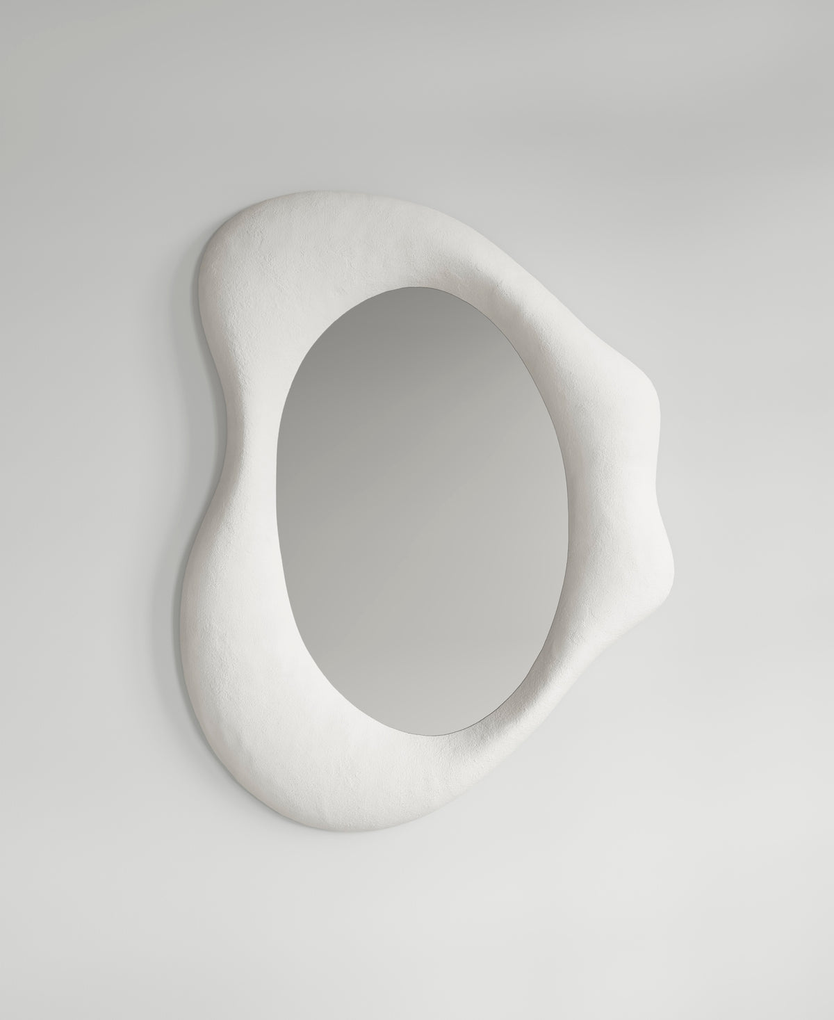 Drop Mirror large, front view, sculptural wall mirror