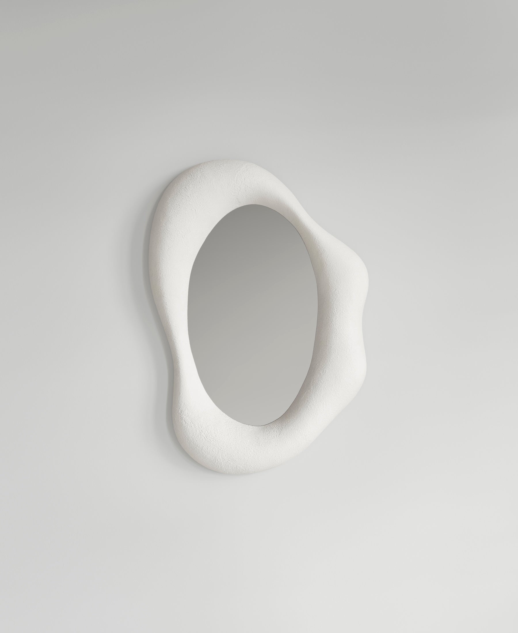 Drop Mirror small, front view, sculptural wall mirror