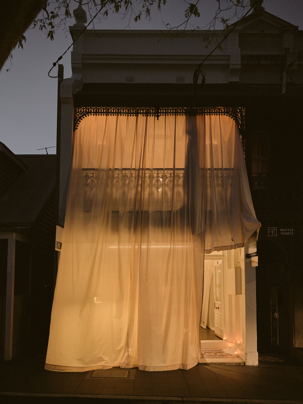 TheEND showroom exterior