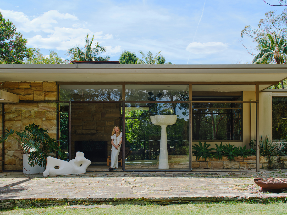 TheEND showroom exterior