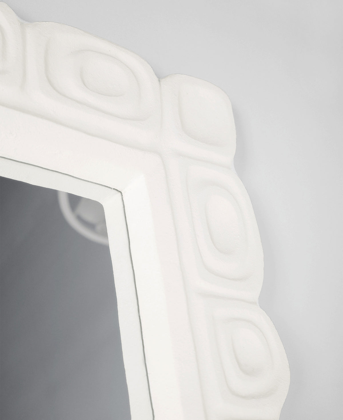 Cocteau Mirror, close-up of carved plaster frame detail